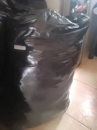 Pacote de roupas para usadas