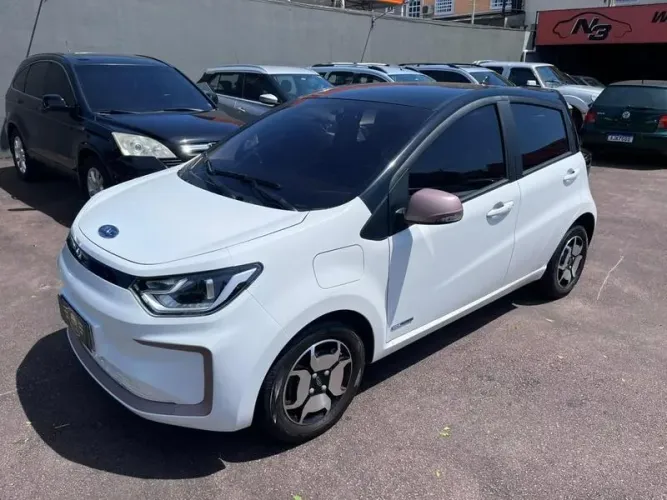 JAC E-JS1 62cv 5P Aut. (elétrico) 2024