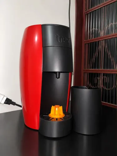 Cafeteira três corações