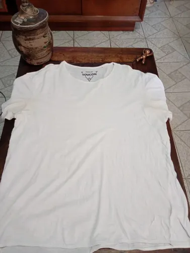 Camiseta  YOUCOM.    GG.  Branca 