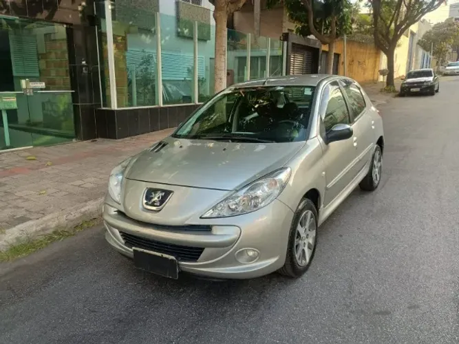 Peugeot 207 XR Sport 1.4 Flex 8V 5P 2013
