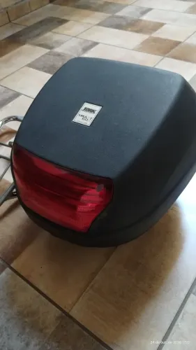 BAU TORK BAGAGEIRO VALOR 90 REAIS COM SUPORTE ...............................,..