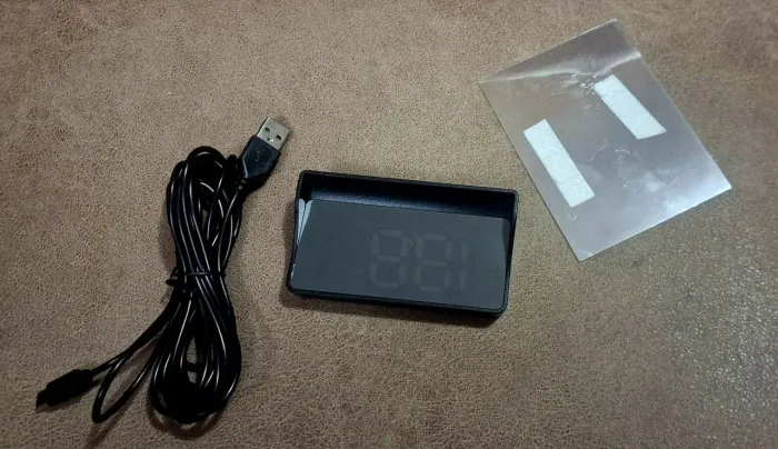 Velocímetro automotivo universal digital Usb-c
