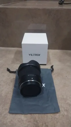 Lente Viltrox 9mm f/2.8 AF XF NOVA NA CAIXA - Para Fuji