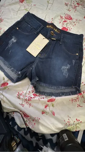 Bermuda feminina