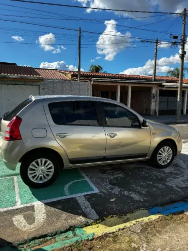 Renault Sandero Privilège Hi-flex 1.6 16V 5P AUT 2012