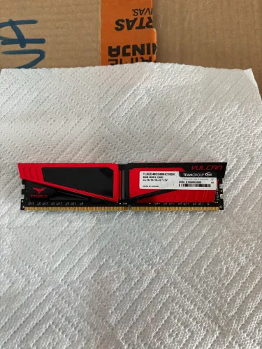 Memoria RAM 8gb DDR4 Teamgroup