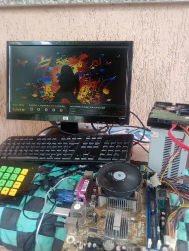 Kit karaokê e jukebox