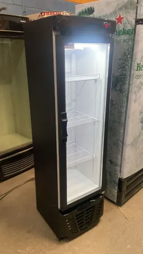 Geladeira Expositora de Bebidas Slim Pronta Entrega