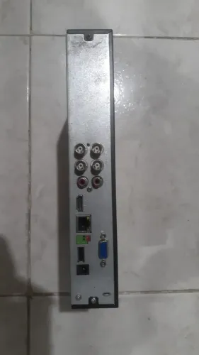 DVR intelbras hdcvi usado , com fonte  de energia  !