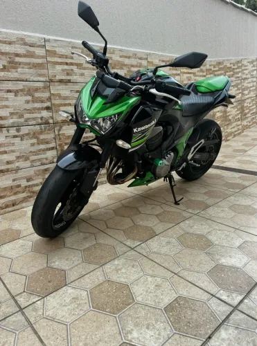 Kawasaki Z800 2014
