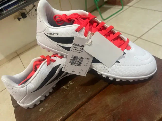 Chuteira society original adidas predator essentials tm 39