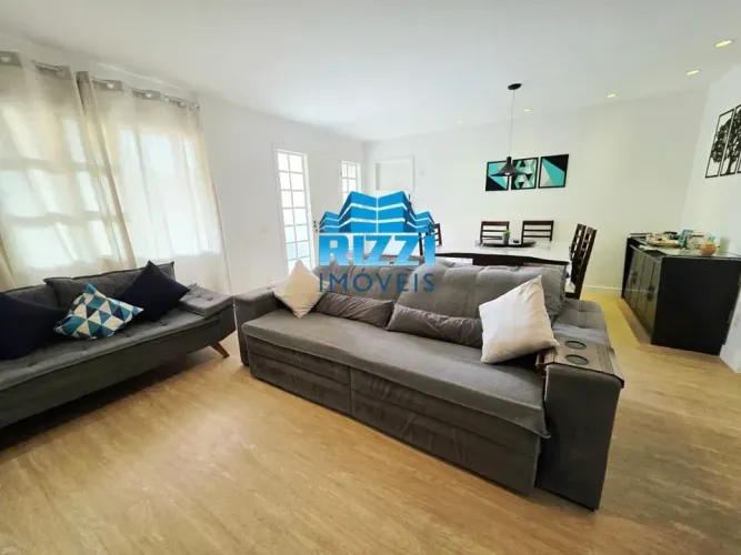Casa Duplex com 5 quartos no Condomínio Vale Suíço