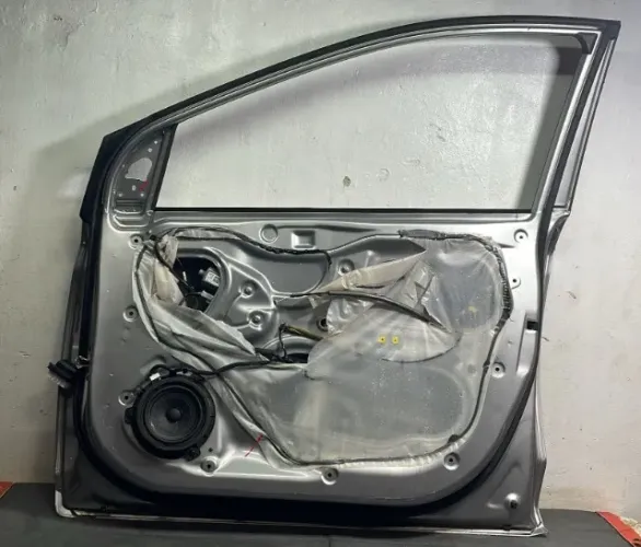Porta Dianteira Direita HB20