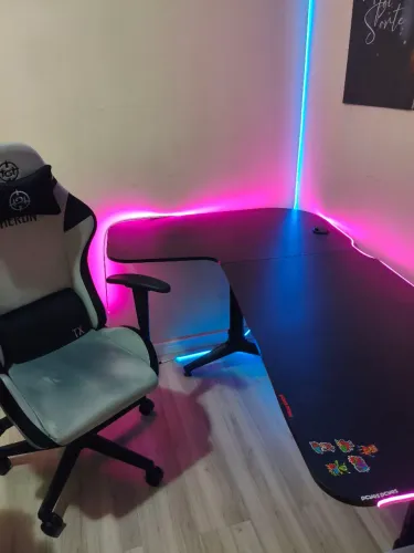 Mesa + cadeira gamer