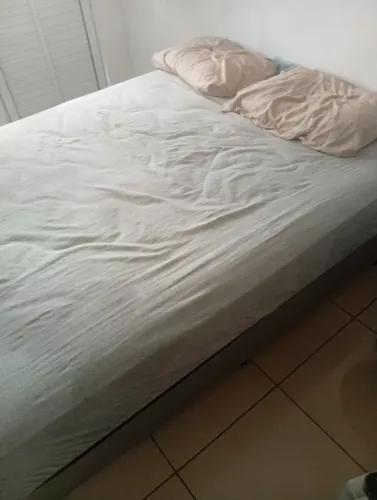 Cama de casal box