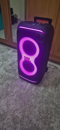 Vendo do jbl partybox 320 seminova