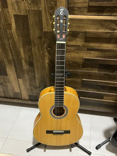 Violão de nylon tagima