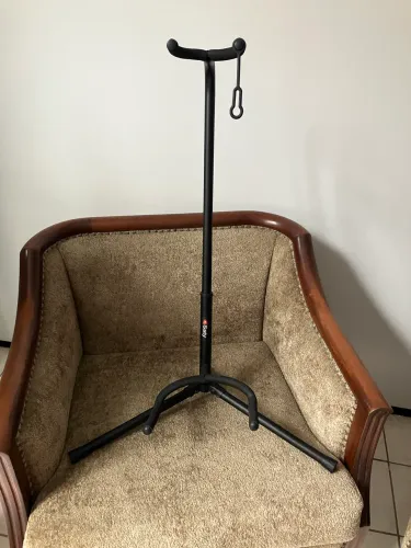 Suporte p/ Violão Guitarra ou Contrabaixo