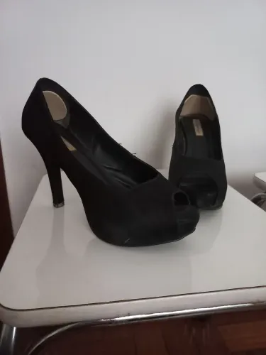 Sapato social em camurça número 35