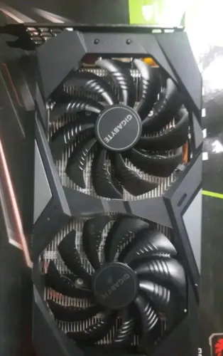 Placa de vídeo 2060 troco por inferior com volta 