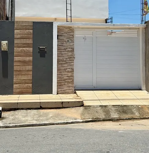 Alugo Casa Semi-Mobiliada c/ água inclusa Cruz das Almas Próxima ao Parque Shopping Maceió