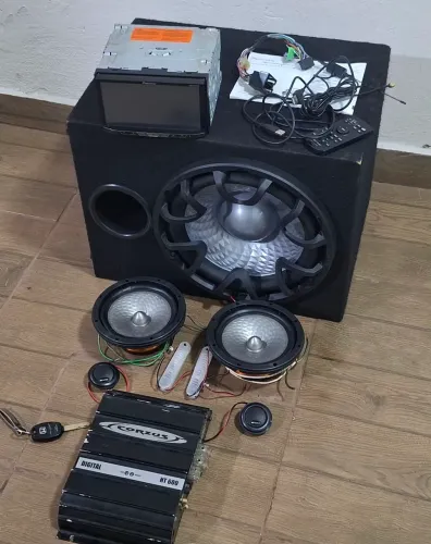 Multimidia pioneer, bravox e corzus