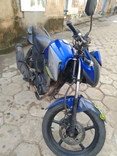 Moto fazer 150 ano 20/21