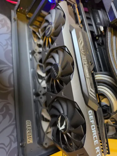 Placa de Video RTX3090 ZOTAC