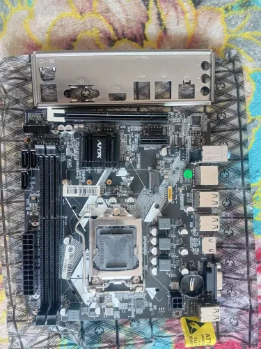 Placa mãe 1155 100% funcionando Estado de nova