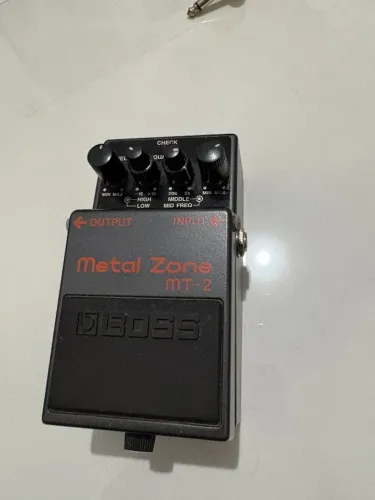 Pedal Boss Metal Zone - MT-2
