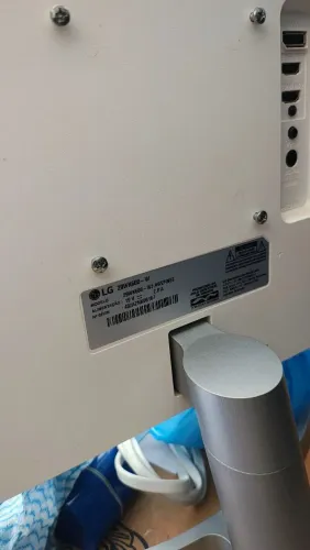Monitor LG Ultrawide 29 polegadas + suporte articulado Ele + 2x HDMI + Ferramentas