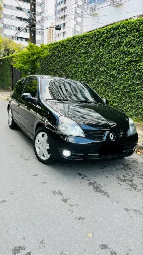 Renault Clio Hi-flex 1.0 16V 3P 2012