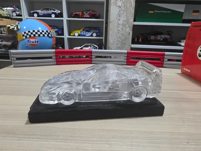 Miniatura 1:20 em vidro de cristal Ferrari F40 fabricante Alemão