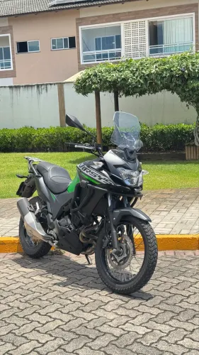 VERSYS-X 300 2025 km 4.090