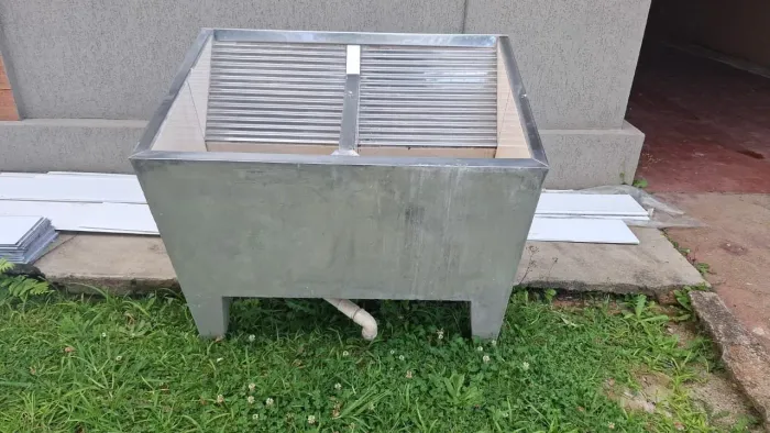Tanque de concreto duplo 300 reais