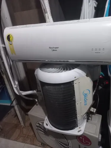 Dois ar condicionado inverter