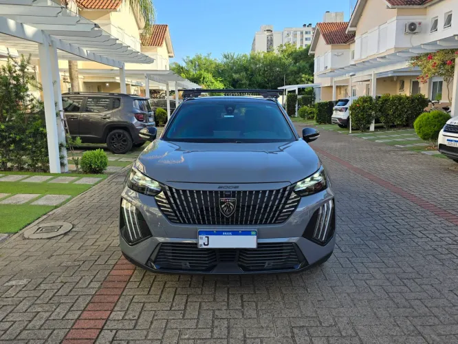 Peugeot 2008 GT 1.0 Turbo Flex 5P Aut. 2025