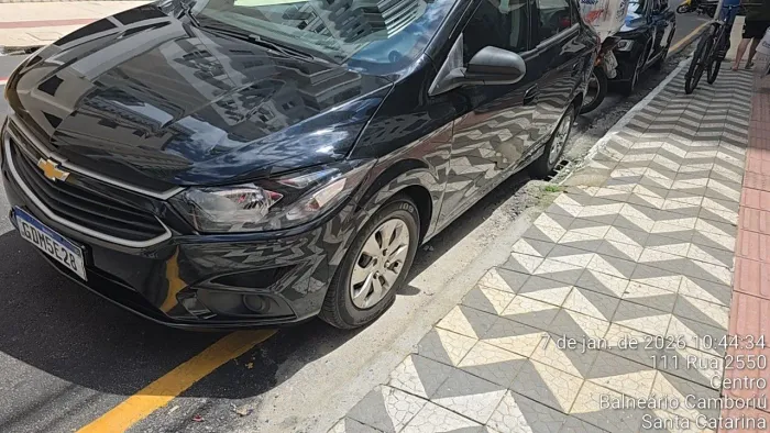 Onix Joy Plus 1.0 8V 4P Flex MEC 2020