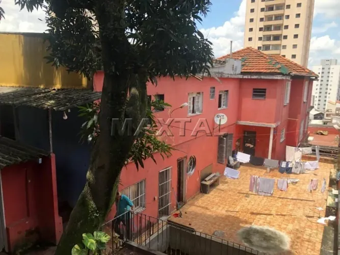 Terreno com 480m² em rua movimentada de Santana para fins comerciais. Próximo ao Metrô San