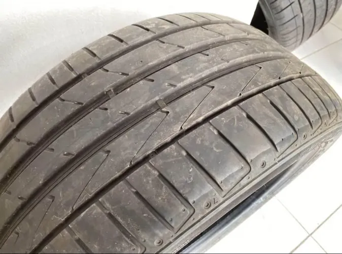 01 UNIDADE DE PNEU HANKOOK 245/40 R18 VENTUS S1 EVO2