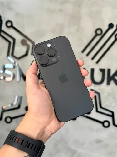 iPhone 16 Pro Preto 256GB (Nota e 3 meses de garantia)