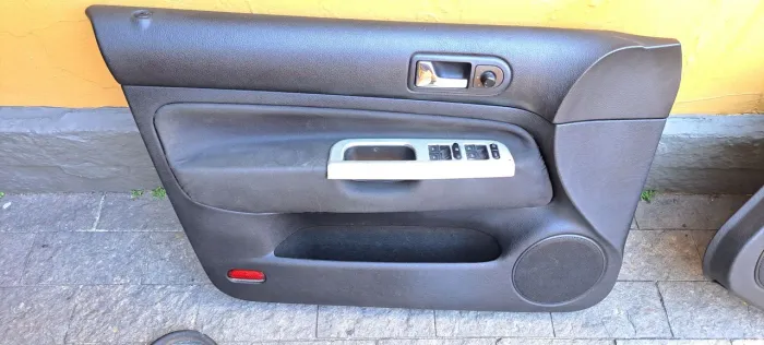 Forros de porta golf sportline 