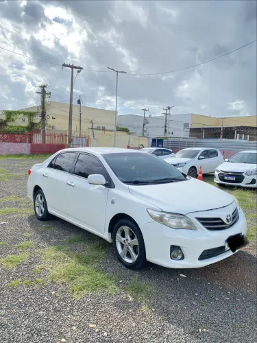 Toyota Corolla GLI 1.8 Flex 16V Mec. 2014