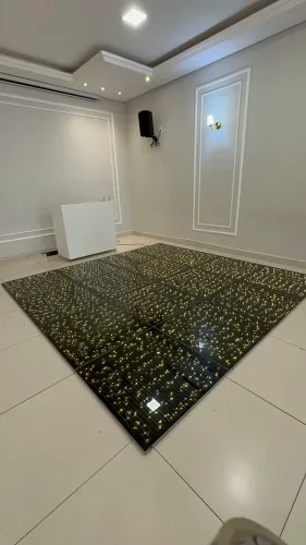 Pista de Led Paris Usada 4x4