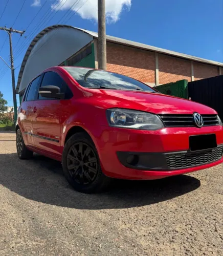 Volkswagen Fox 1.0 MI Total Flex 8V 5P 2013