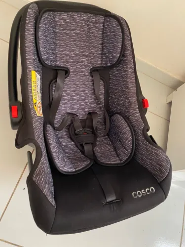 Vende-se Bebê Conforto 170$
