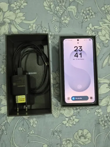 Samsung Galaxy S25 5G - 512GB | 12GB RAM | Android 16