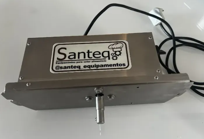 Panela mexedora automática elétrica de brigadeiro e massas Santeq