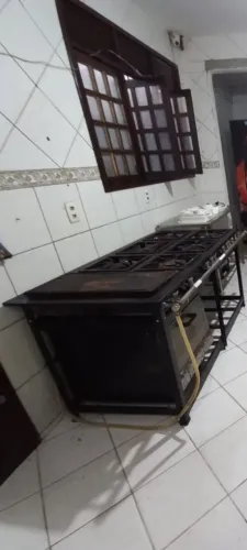 Fogão Industrial 6 bocas com chapa e forno